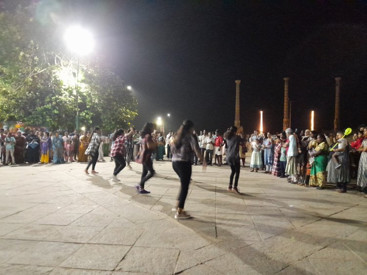 FLASH MOB